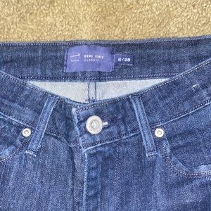 Women’s Levi’s Capris Size 6/28